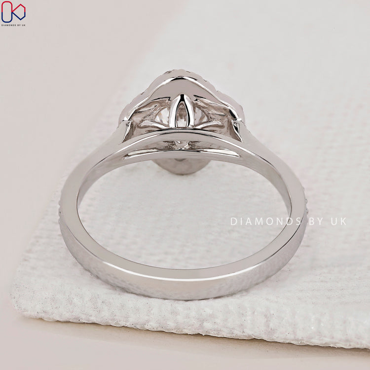 Engagement Ring UK designed for lasting love.
