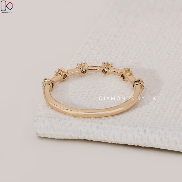 Lab grown diamond offering beauty and sustainability.
