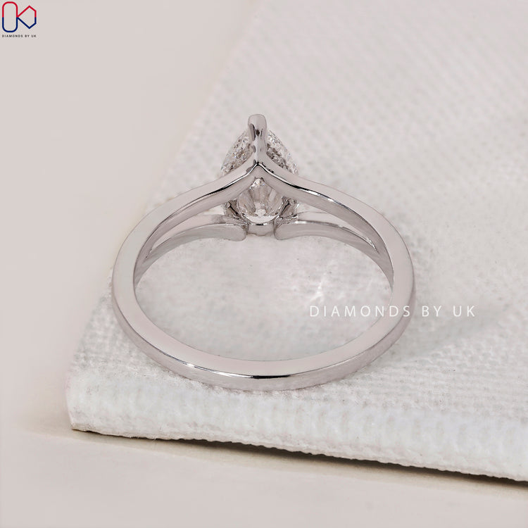 IGI certified diamond for trusted quality.
