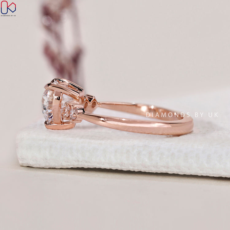 Buy a beautiful engagement ring for your proposal
