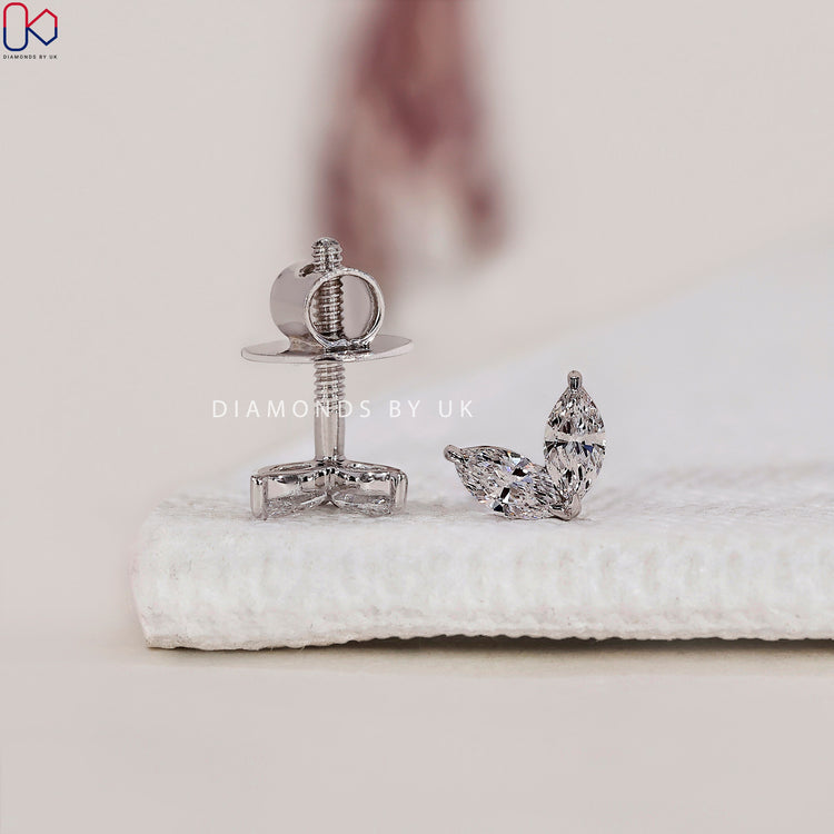 IGI certified earrings ensuring quality and authenticity.
