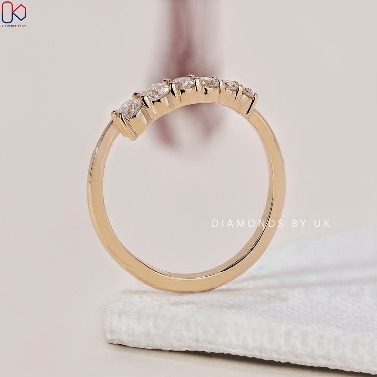 IGI certified wedding band ensuring the authenticity and quality of every diamond.
