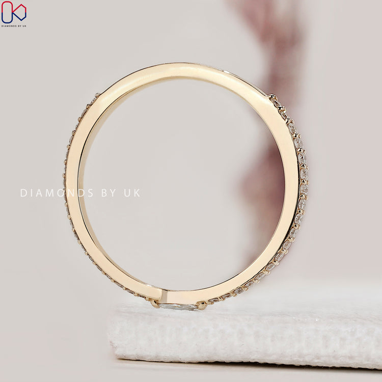 Handmade jewellery with prong set round cut diamonds.
