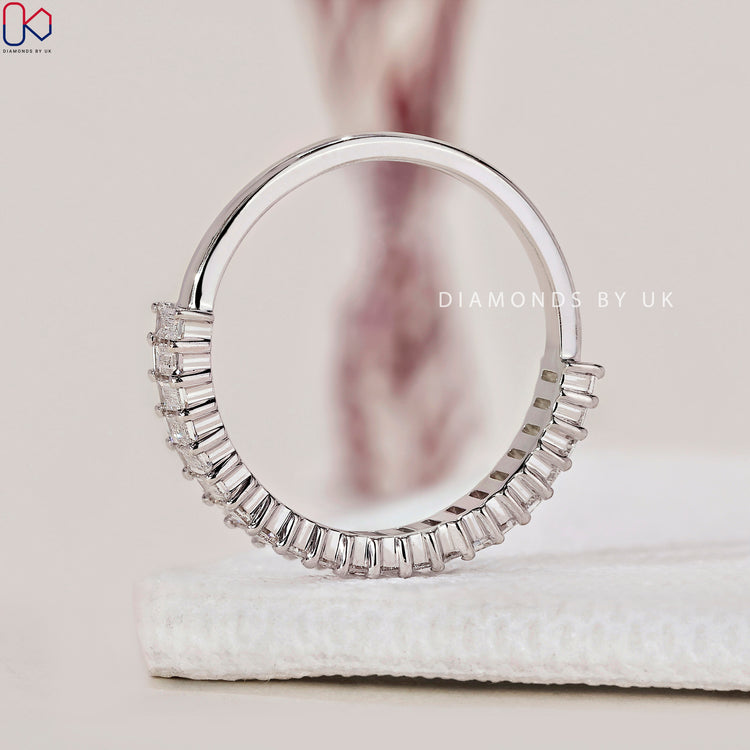 Buy Wedding Band​ today and celebrate your special moments with timeless jewellery.