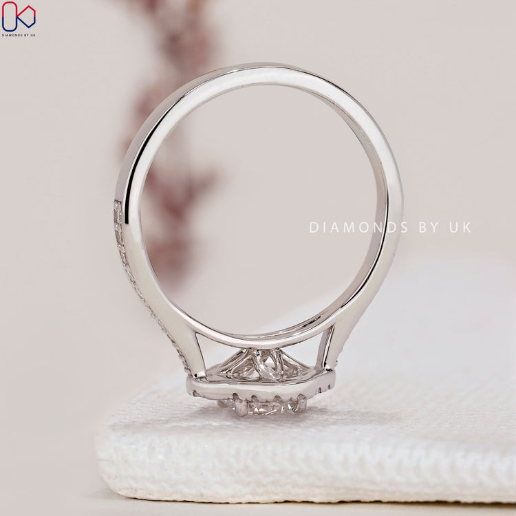 Handmade Jewellery with exquisite craftsmanship.
