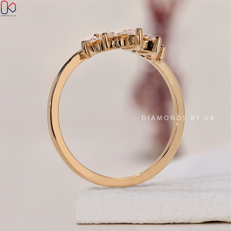 Handmade band created by skilled artisans for a personalised and unique touch.