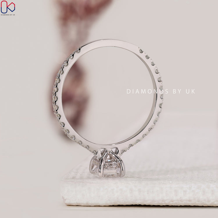 White gold ring with round pave diamonds
