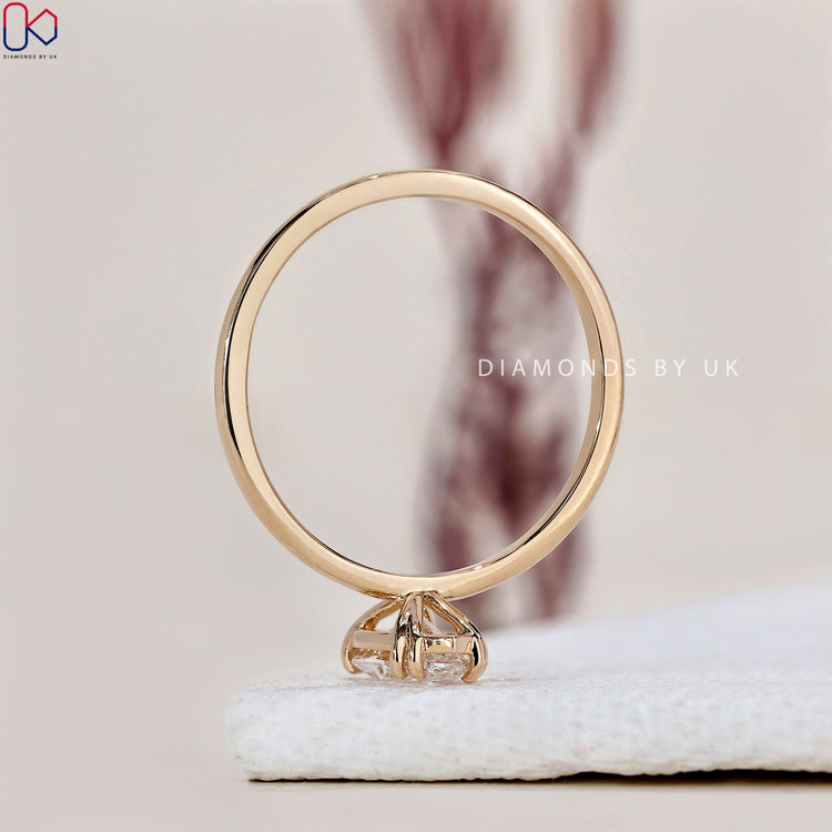 Shop to buy engagement ring designed for everlasting beauty.