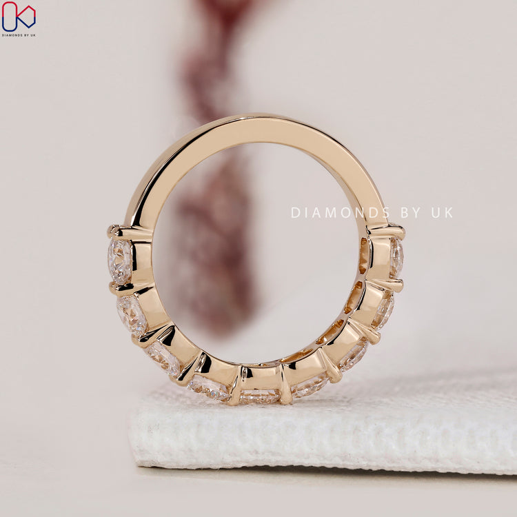 Yellow gold wedding band offering a luxurious and warm finish.
