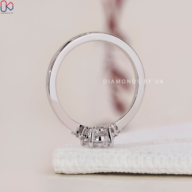 White Gold Engagement Ring with a sophisticated finish.
