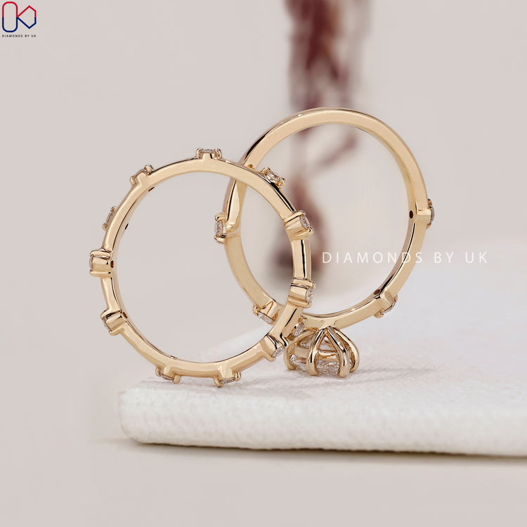Handmade bridal set crafted with precision and elegance.

