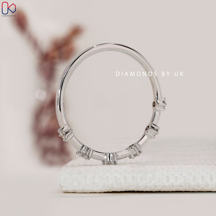 Buy white gold round diamond wedding band online.
