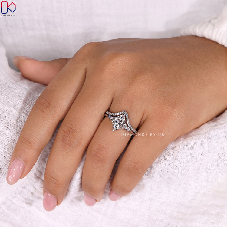 White gold diamond bridal ring set for timeless elegance.
