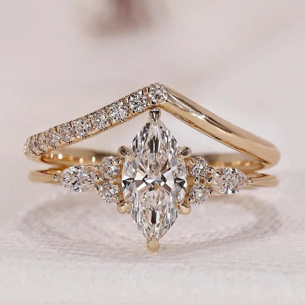 Marquise Cut Diamond Engagement Ring With Wedding Band