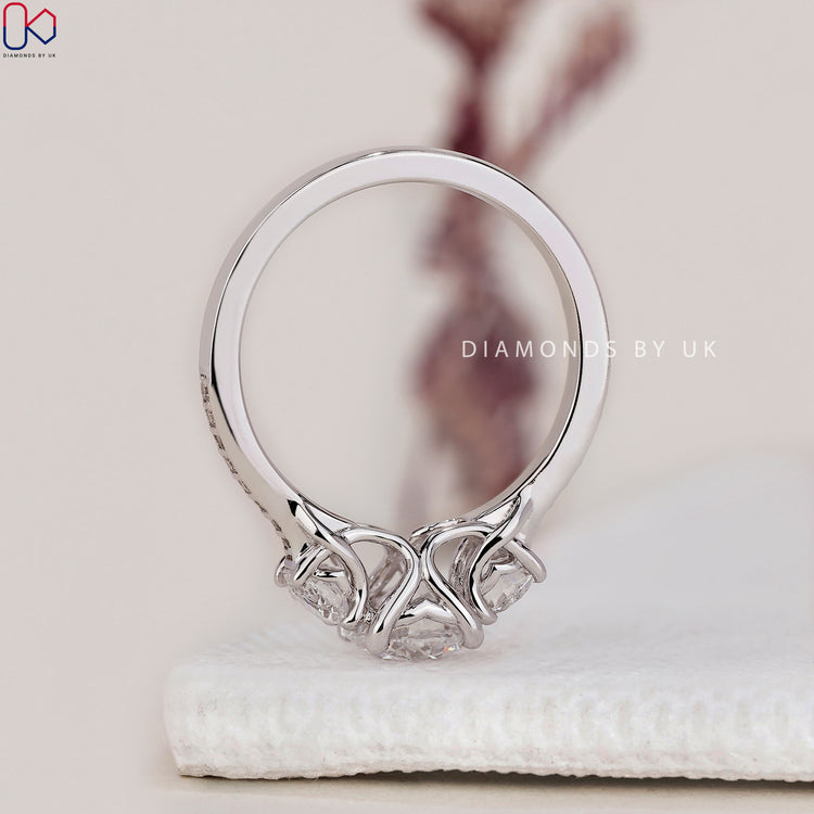 Stunning white gold diamond ring with 4 prong ring setting.