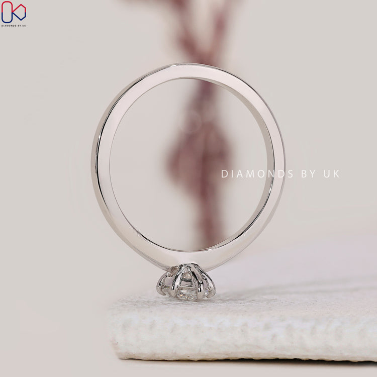 Customize ring with Lab Grown Diamond Ring.
