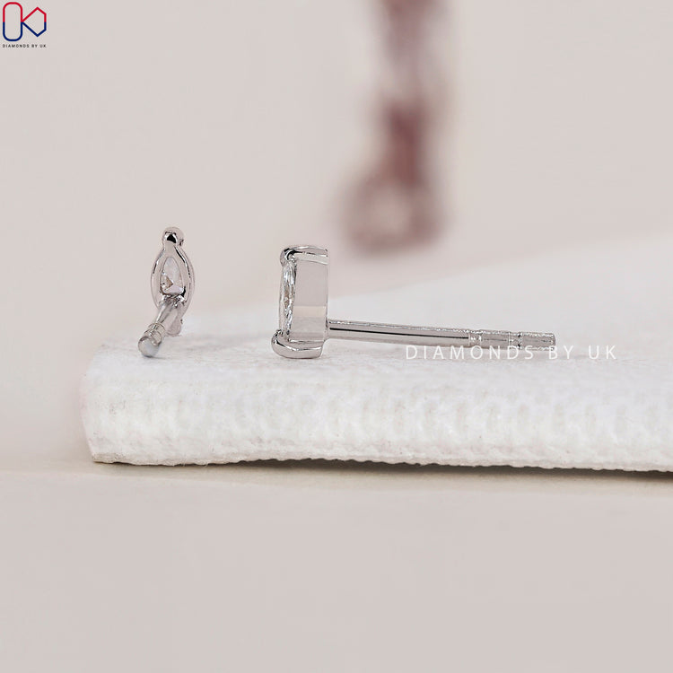 Buy diamond earrings that showcase brilliance and elegance effortlessly.
