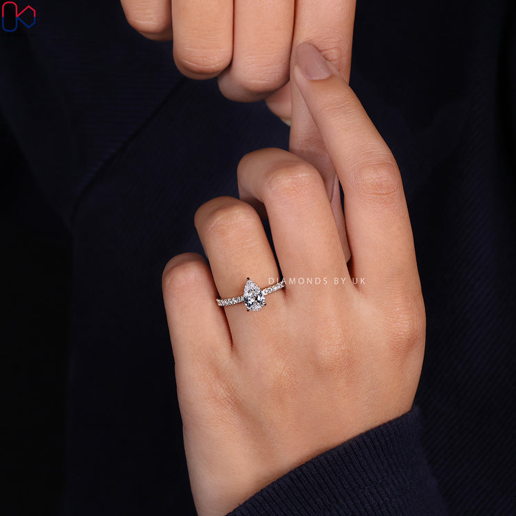 Diamondsbyuk Engagement Ring with Claw Prongs
