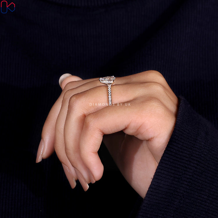 IGI Certified Pear Diamond Ring
