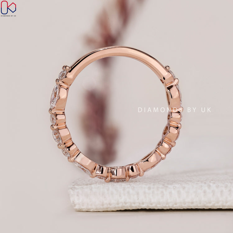 IGI certified diamond wedding band made with precision and care.
