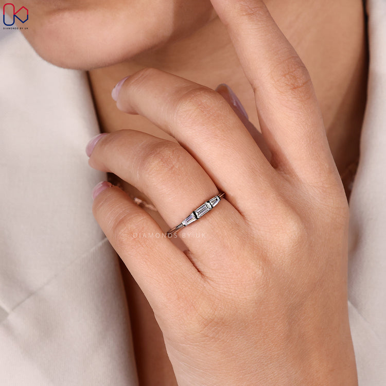 Handmade jewellery 3 stone diamond band.
