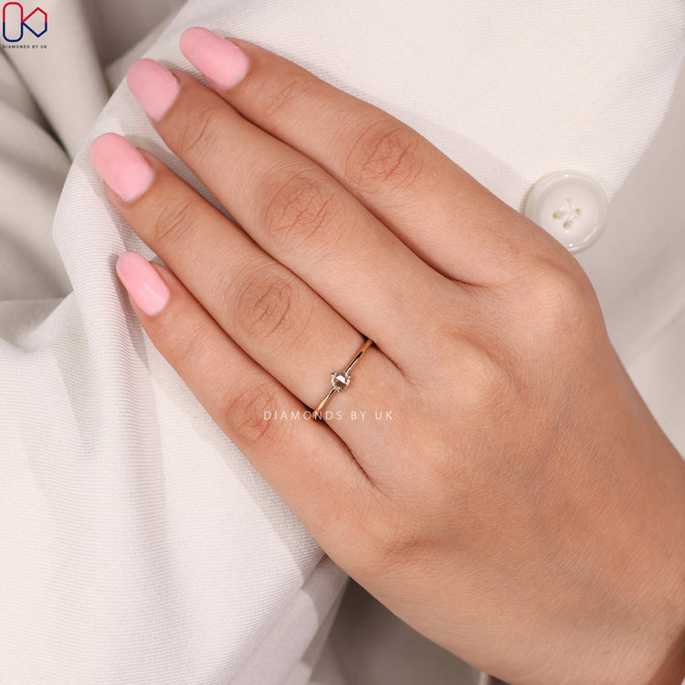 Diamondsbyuk ring featuring quality stones and polished detailing.

