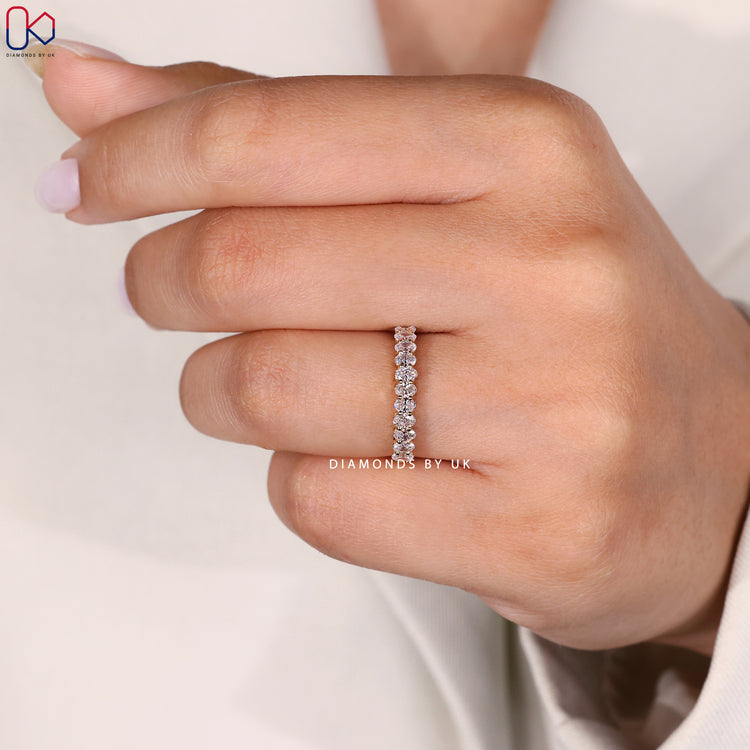 Handmade jewellery yellow gold diamond band.
