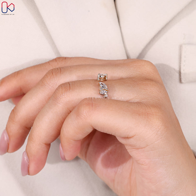 Buy wedding band in yellow gold.
