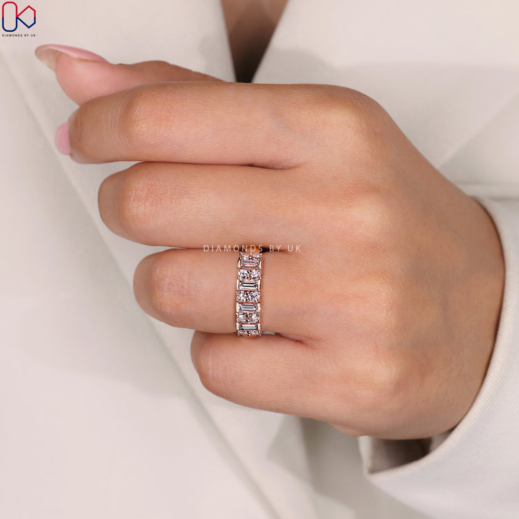 Custom wedding band in rose gold wedding band.
