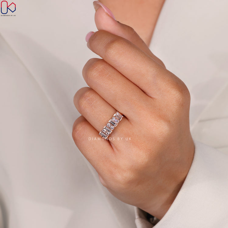 Lab Grown Diamond set in round wedding band.
