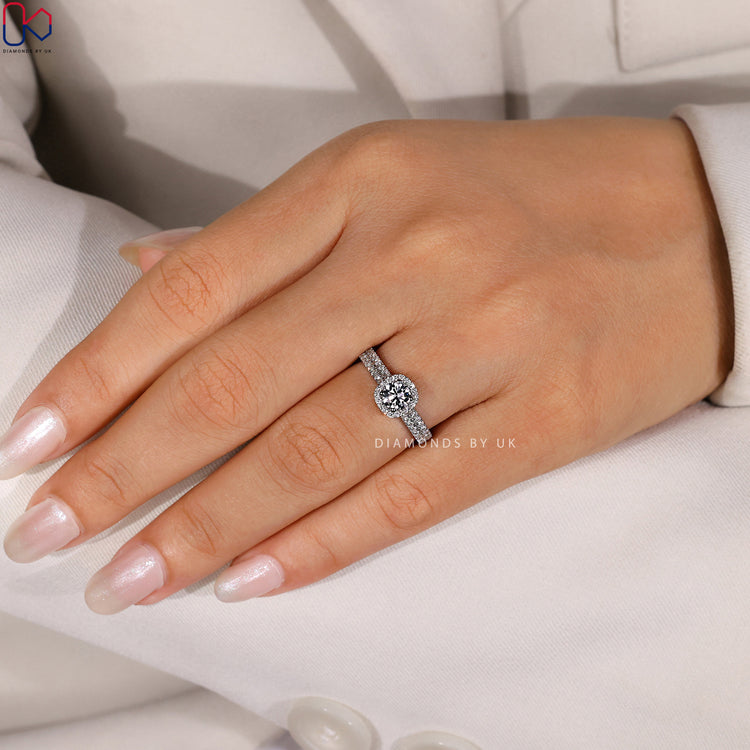 White gold diamond ring, a luxurious choice for engagement.

