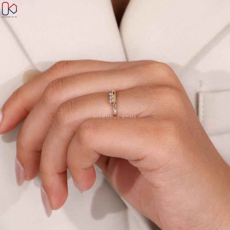 Handmade jewellery 3 stone diamond band.
