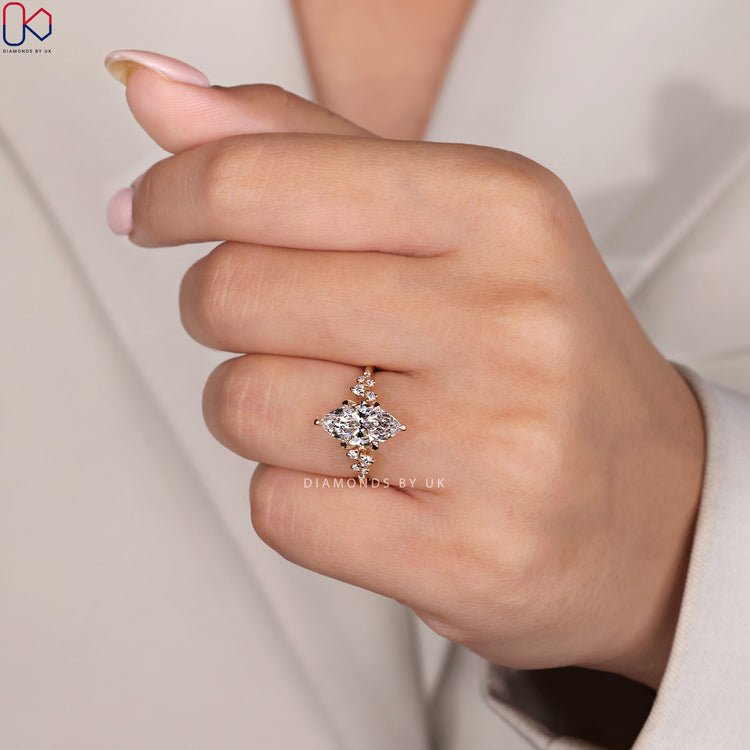 Marquise diamond ring in yellow gold.
