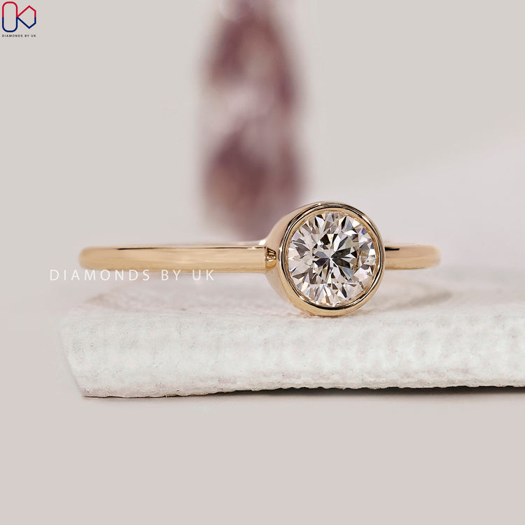 Buy engagement ring with customize ring.
