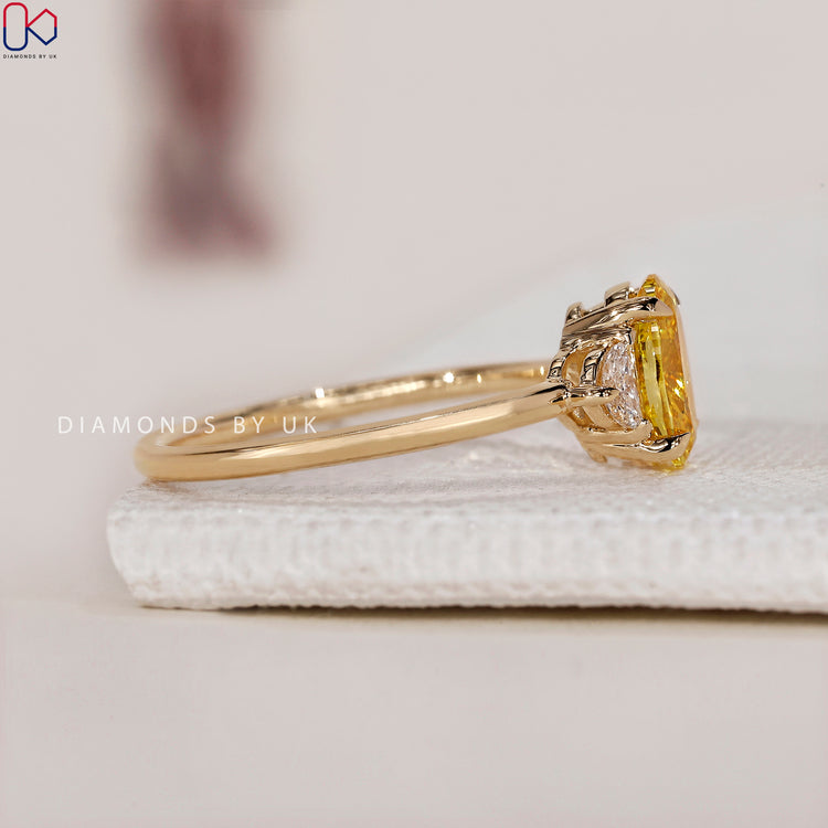 Lab Grown Diamond for ethical and sustainable luxury.
