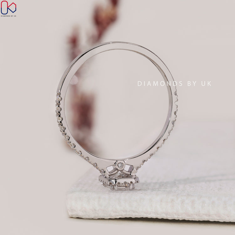 Custom diamond ring handcrafted in white gold.
