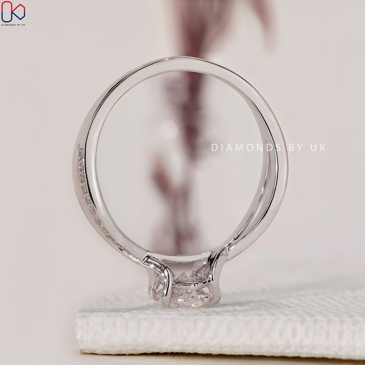 Handmade jewellery designed with precision.
