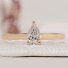 Teardrop diamond ring in yellow gold
