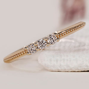 Round 3 Stone Wedding Band In Yellow Gold