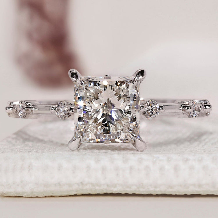 Princess Cut Diamond Engagement Ring with a stunning design.
