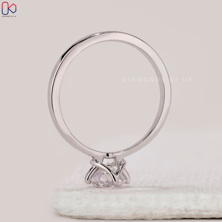 Custom diamond ring handcrafted in white gold.

