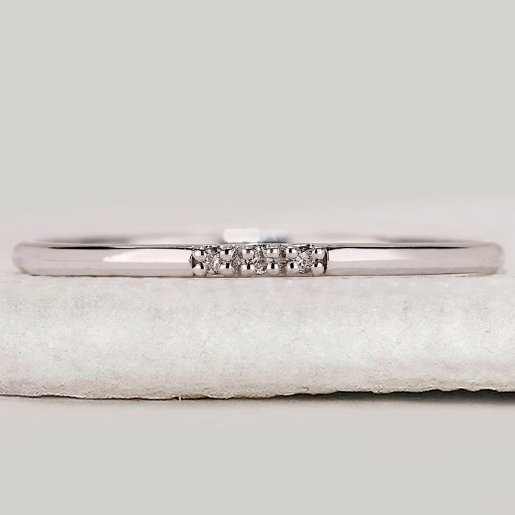 White Gold Round Diamond Minimalist Wedding Band