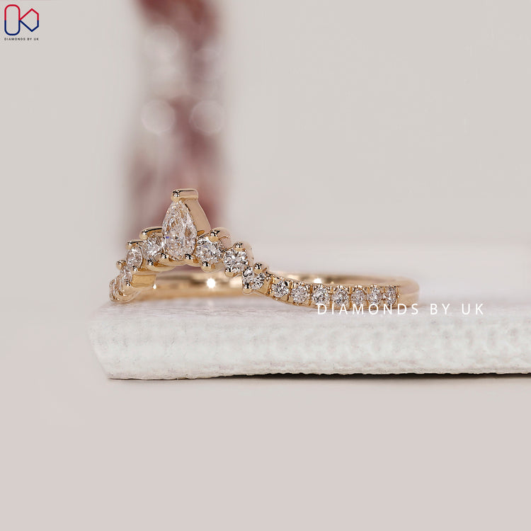 Half eternity band by Diamondsbyuk.
