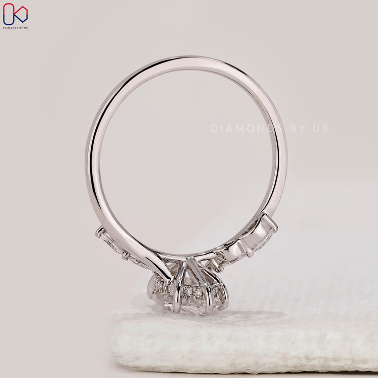 Custom diamond ring handcrafted in white gold.
