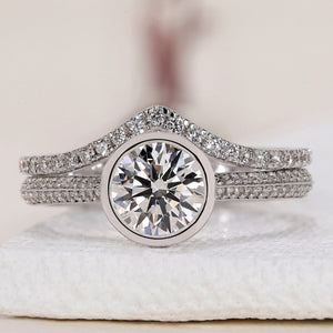 Round Cut Diamond Ring And Chevron Wedding Band