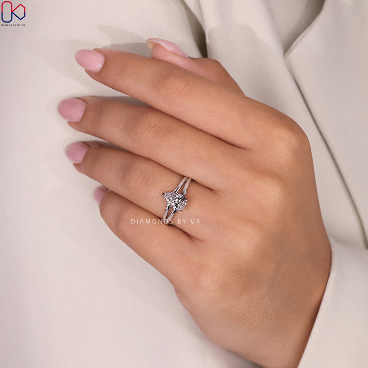 Lab Grown Diamond ring for ethical luxury.

