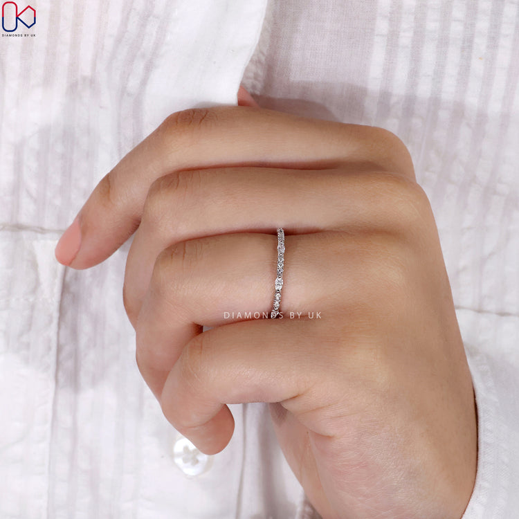 Minimalist wedding band offering a sleek and modern style.
