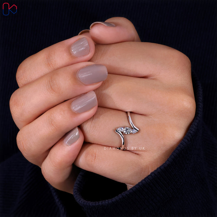 Lab-grown diamond engagement ring with modern style
