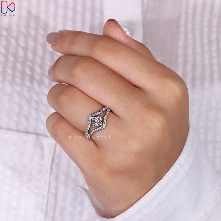 Lab grown diamond ring with IGI certification.
