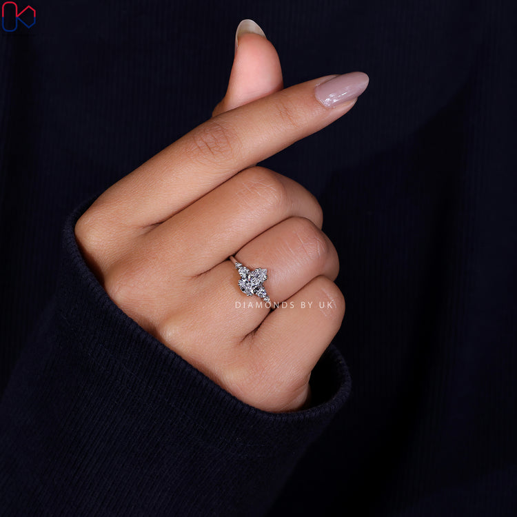 Buy Engagement Ring featuring a lab grown diamond and IGI certified quality.

